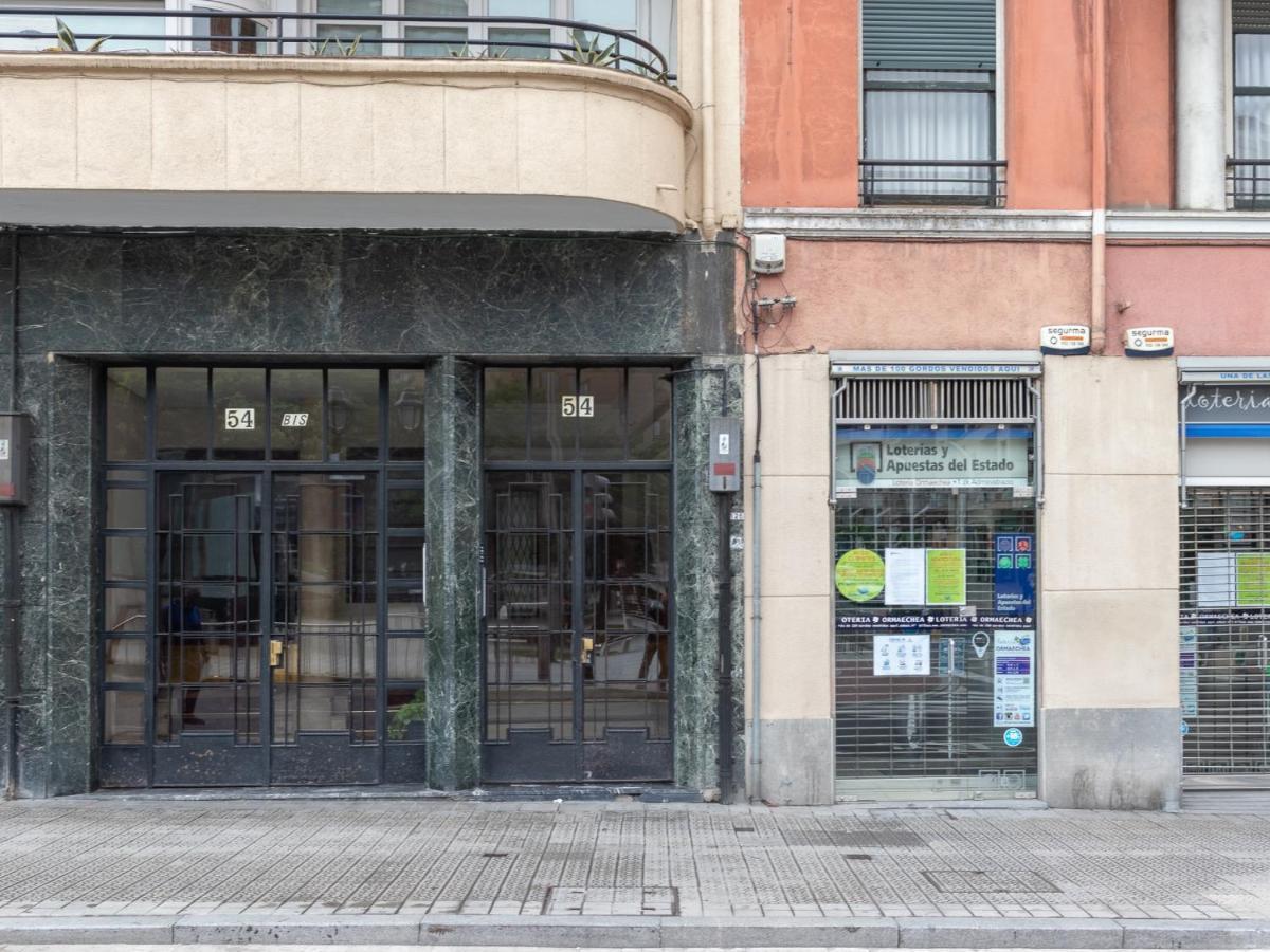 Indautxu Metro Next Stop Bilbao Bilbau Exterior foto